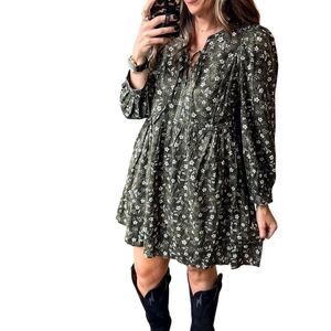 Old Navy Boho Spirit Dress Floral Green Pockets Shabby Chic SZ XL